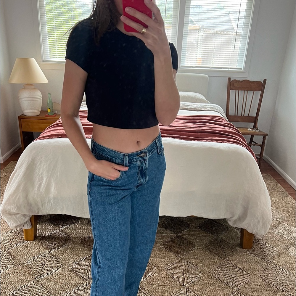 Cuts Cropped Tee
